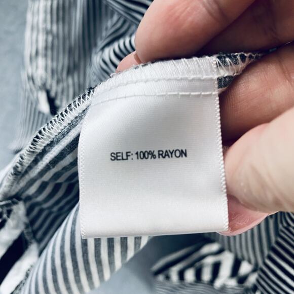 Jane + Delancey Shirt Womens XL Black White Striped Button Down Rayon Pocket - Picture 6 of 7